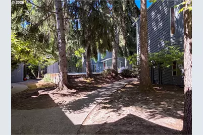650 SW Meadow Dr #209, Beaverton, OR 97006 - Photo 17