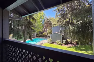 650 SW Meadow Dr, Beaverton, OR 97006 - Photo 15