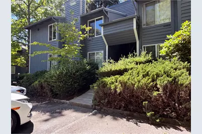 650 SW Meadow Dr #209, Beaverton, OR 97006 - Photo 1