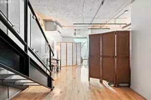 1410 SW 11th Ave, Portland, OR 97201 - Photo 17