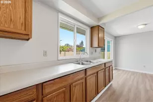 20865 SW Jay St, Beaverton, OR 97003 - Photo 11