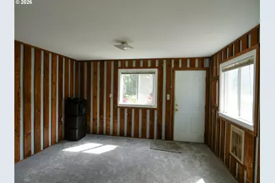 69947 E Highway 26 #1, Rhododendron, OR 97049 - Photo 3