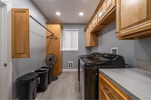 87829 Two Mile Ln, Bandon, OR 97411 - Photo 35