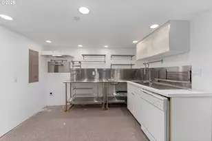 529 W 25th St, Vancouver, WA 98660 - Photo 11