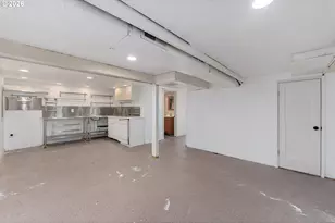 529 W 25th St, Vancouver, WA 98660 - Photo 25