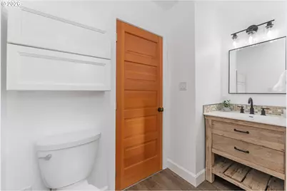 529 W 25th St, Vancouver, WA 98660 - Photo 23