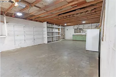 2237 SE 139th Ave, Portland, OR 97233 - Photo 29