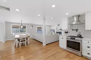 270 59th Ave, Salem, OR 97301 - Photo 3