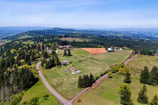 23355 NE Mountain Top Rd, Newberg, OR 97132 - Photo 43