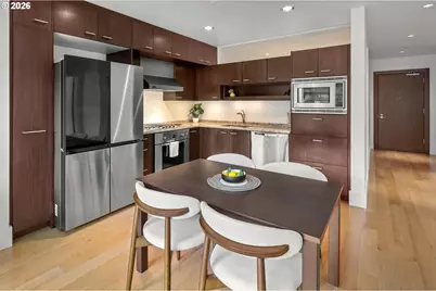 1001 NW Lovejoy St #301, Portland, OR 97209 - Photo 9