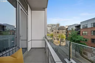 1001 NW Lovejoy St, Portland, OR 97209 - Photo 11