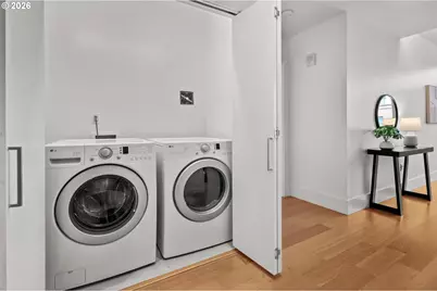 1001 NW Lovejoy St #301, Portland, OR 97209 - Photo 17