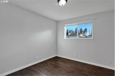 520 S 51st Pl, Springfield, OR 97478 - Photo 21