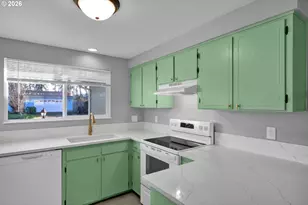 520 S 51st Pl, Springfield, OR 97478 - Photo 13