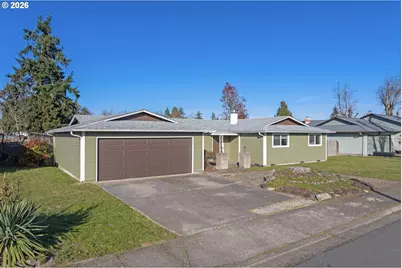 520 S 51st Pl, Springfield, OR 97478 - Photo 3