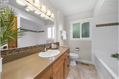 2410 NW 5th St, Gresham, OR 97030 - Photo 15