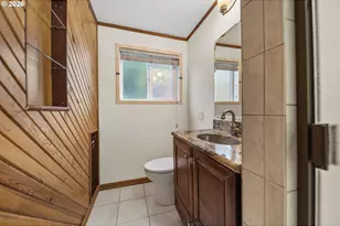2410 NW 5th St, Gresham, OR 97030 - Photo 27
