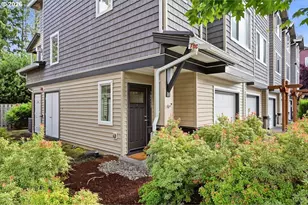 10529 NE Cedar Falls Loop, Hillsboro, OR 97006 - Photo 35