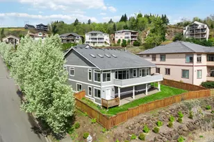 404 N X St, Washougal, WA 98671 - Photo 3