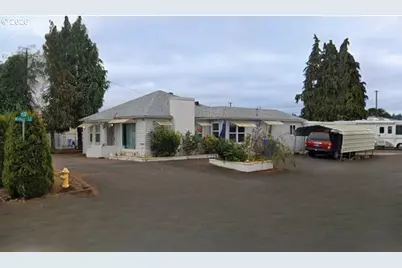 1305 20th St, Salem, OR 97302 - Photo 1