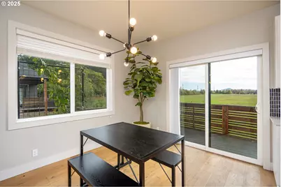 3346 Zane Ln, Eugene, OR 97404 - Photo 7