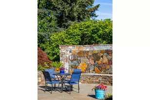 6464 SW Parkhill Dr, Portland, OR 97239 - Photo 9