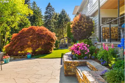 6464 SW Parkhill Dr, Portland, OR 97239 - Photo 11