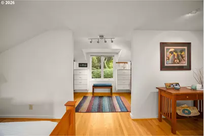 6464 SW Parkhill Dr, Portland, OR 97239 - Photo 31