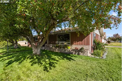905 SW 4th St, Hermiston, OR 97838 - Photo 3