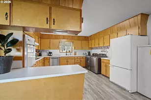 905 SW 4th St, Hermiston, OR 97838 - Photo 13