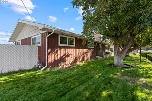 905 SW 4th St, Hermiston, OR 97838 - Photo 5