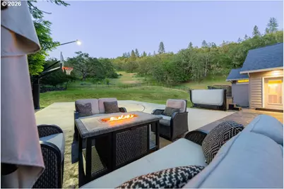 1797 NE Rocky Dr, Roseburg, OR 97470 - Photo 39