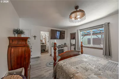 975 Augustine Ave, Coos Bay, OR 97420 - Photo 27