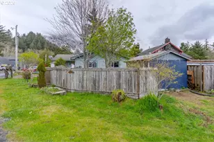 4634 SE Lee Ave, Lincoln City, OR 97367 - Photo 5