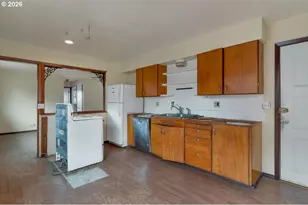 4634 SE Lee Ave, Lincoln City, OR 97367 - Photo 13