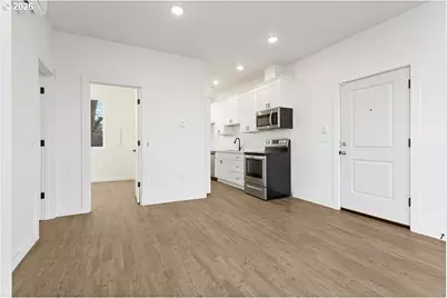 7360 N Atlantic Ave #4, Portland, OR 97217 - Photo 7