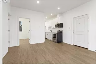 7360 N Atlantic Ave, Portland, OR 97217 - Photo 7