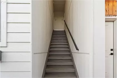 7360 N Atlantic Ave #4, Portland, OR 97217 - Photo 3