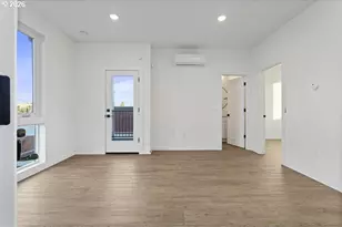 7360 N Atlantic Ave, Portland, OR 97217 - Photo 5