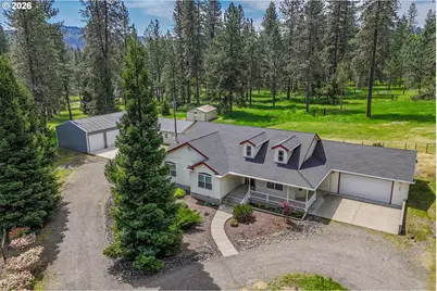 982 Doerner Rd, Roseburg, OR 97471 - Photo 1