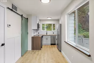 10116 N Hudson St, Portland, OR 97203 - Photo 11