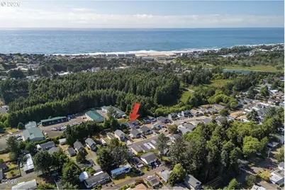 539 SE Neptune Ave, Lincoln City, OR 97367 - Photo 29