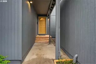 3306 NE Holman St, Portland, OR 97211 - Photo 3