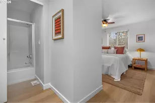 3306 NE Holman St, Portland, OR 97211 - Photo 19