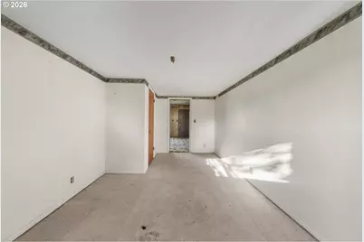 381 SE Gregory Dr, Winston, OR 97496 - Photo 19