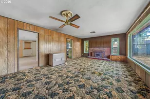 381 SE Gregory Dr, Winston, OR 97496 - Photo 7