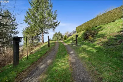 990 Skyline Dr, Tillamook, OR 97141 - Photo 43