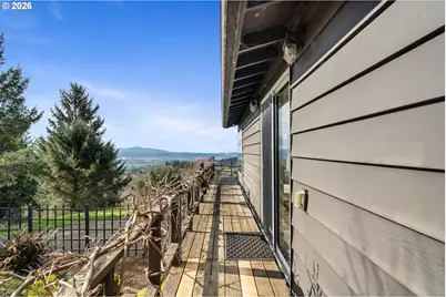 990 Skyline Dr, Tillamook, OR 97141 - Photo 17