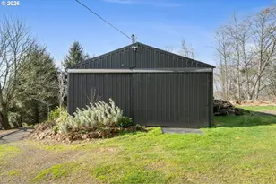 990 Skyline Dr, Tillamook, OR 97141 - Photo 37