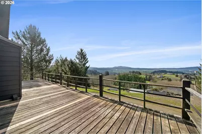 990 Skyline Dr, Tillamook, OR 97141 - Photo 9